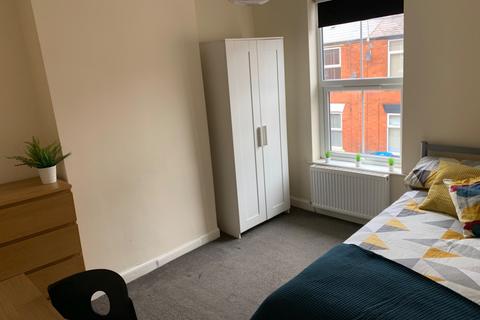 2 bedroom terraced house to rent, Langley Street, Derby, Derbyshire, DE22 3GN