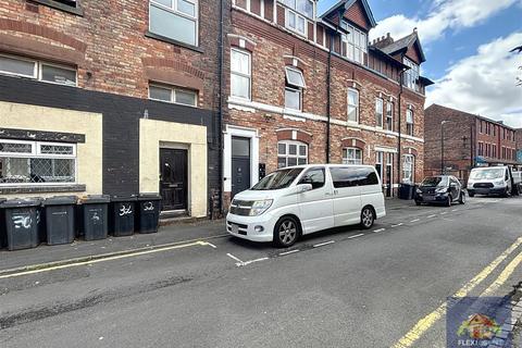 Stanley Street, Southport PR9