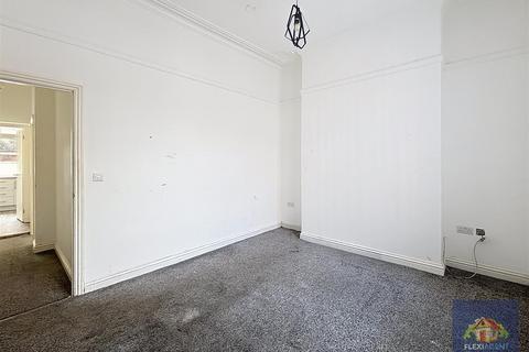 1 bedroom flat to rent, Stanley Street, Southport PR9