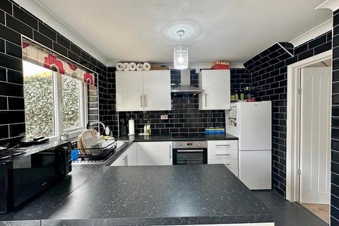2 Greenham, Bretton, Peterborough, PE3 9YP