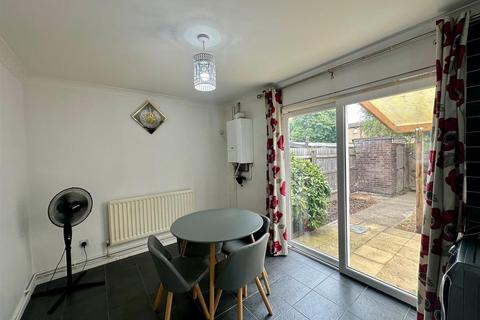 2 Greenham, Bretton, Peterborough, PE3 9YP