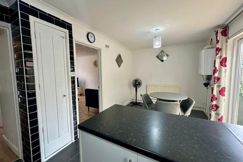 2 Greenham, Bretton, Peterborough, PE3 9YP