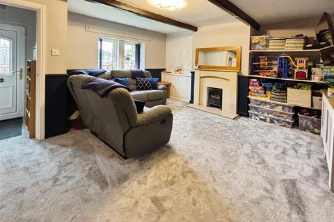 2 bedroom cottage for sale, Carr Lane, Bradford BD12