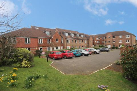 undefined, Linters Court, Redhill RH1