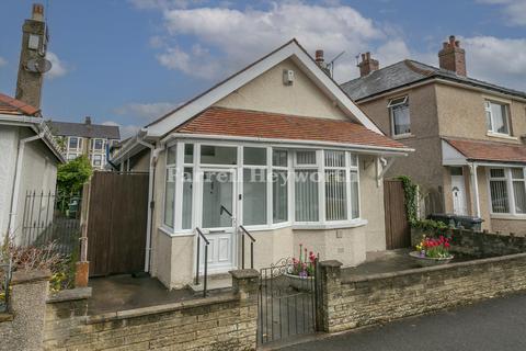 2 bedroom bungalow for sale, Regent Park Avenue, Morecambe LA4