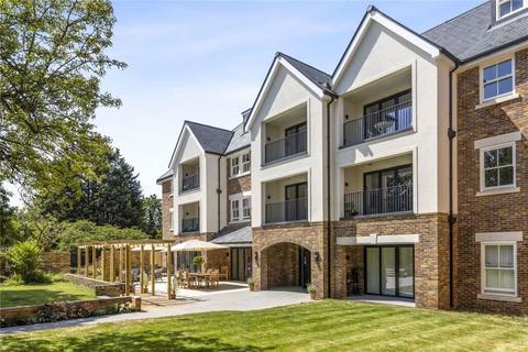 2 bedroom apartment for sale, Mulberry Court, Hampton Wick KT1