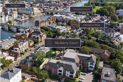 2 bedroom apartment for sale, Mulberry Court, Hampton Wick KT1