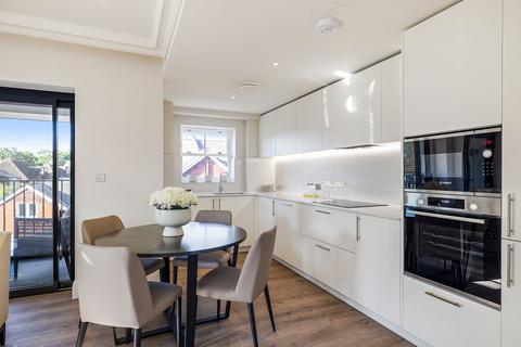 2 bedroom apartment for sale, Mulberry Court, Hampton Wick KT1