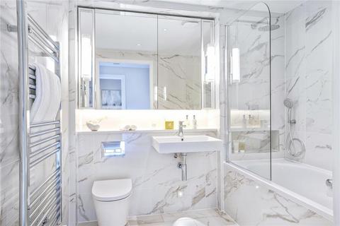 2 bedroom apartment for sale, Mulberry Court, Hampton Wick KT1