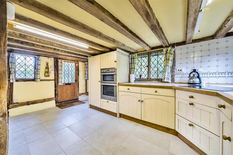3 bedroom character property for sale, Bethersden Road, Smarden, Ashford