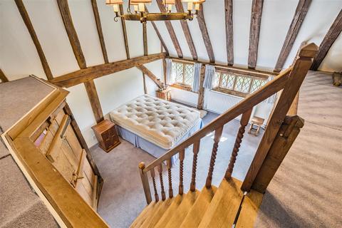 3 bedroom character property for sale, Bethersden Road, Smarden, Ashford