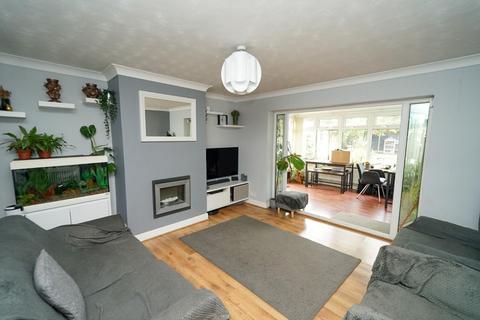 32 Birchs Close, Hockliffe, Leighton Buzzard, LU7 9LU