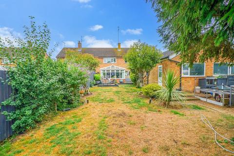 32 Birchs Close, Hockliffe, Leighton Buzzard, LU7 9LU