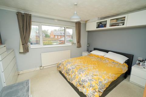 32 Birchs Close, Hockliffe, Leighton Buzzard, LU7 9LU