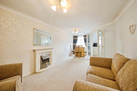 1 bedroom apartment for sale, Austen Court, Southgate N21