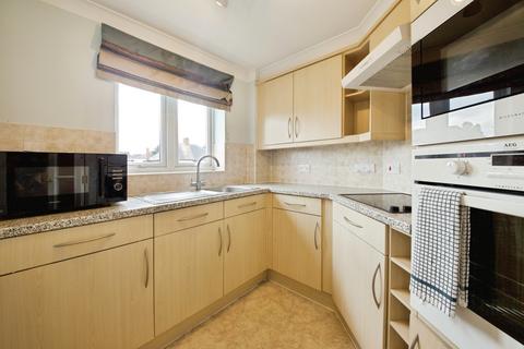 1 bedroom apartment for sale, Austen Court, Southgate N21
