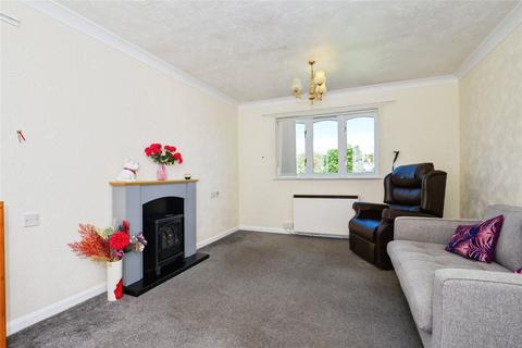 2 bedroom apartment for sale, Glendale, Folkestone CT20
