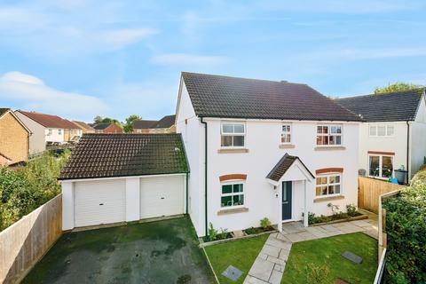 1 Hither Acre, Ilminster, TA19 9DA