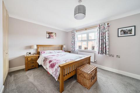1 Hither Acre, Ilminster, TA19 9DA