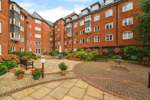 1 bedroom apartment for sale, Castlemeads Court, Gloucester GL1