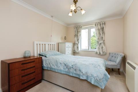 1 bedroom apartment for sale, St Michaels Court, Bishops Cleeve GL52