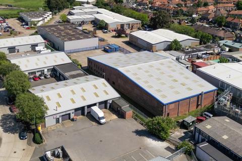 Warehouse to rent, Decoy Rd Worthing BN14 8ND