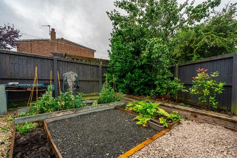 26 Almond Drive, Coppull, Chorley, PR7 4AX
