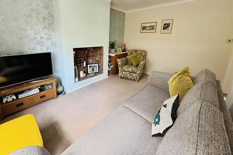2 bedroom semi-detached bungalow for sale, Derwent Road, Bradford BD2