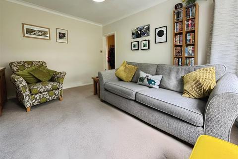 2 bedroom semi-detached bungalow for sale, Derwent Road, Bradford BD2