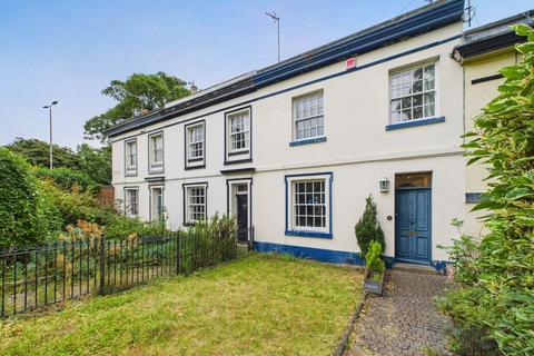 2 bedroom terraced house for sale, Regent Road, Leicester