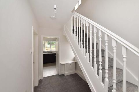 39 Boothfields, Knutsford, WA16 8JU