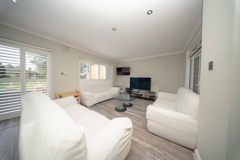 7 bedroom semi-detached house for sale, Norwood Road,  Southall, UB2