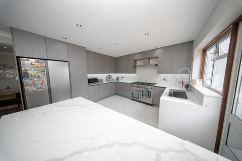 7 bedroom semi-detached house for sale, Norwood Road,  Southall, UB2