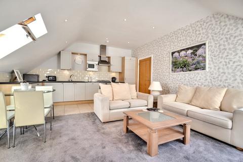 1 bedroom flat for sale, Broadstone