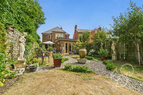 3 bedroom detached house for sale, The Street, Bury St. Edmunds IP28