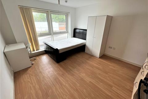 Studio to rent, The Round House, Gunwharf Quays