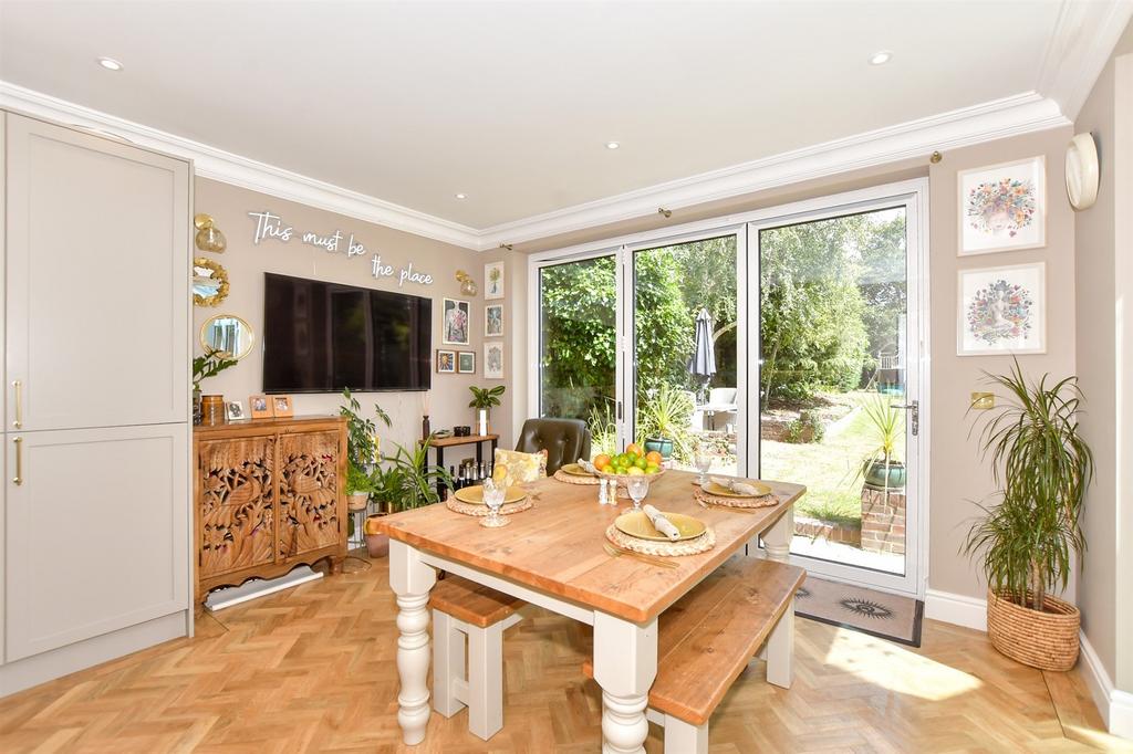 Kitchen/ Diner