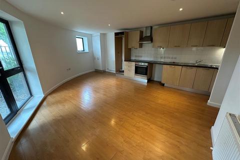 1 bedroom ground floor flat to rent, Buckingham Road, Edgware