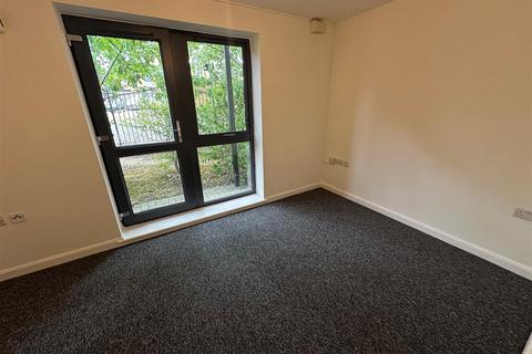 1 bedroom ground floor flat to rent, Buckingham Road, Edgware