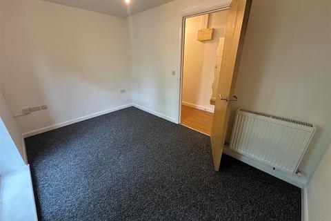 1 bedroom ground floor flat to rent, Buckingham Road, Edgware