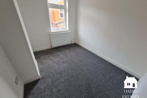 3 bedroom terraced house for sale, Evington Parks Road, Evington, LE2