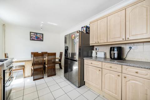 3 bedroom detached house for sale, Slough,  Berkshire,  SL3