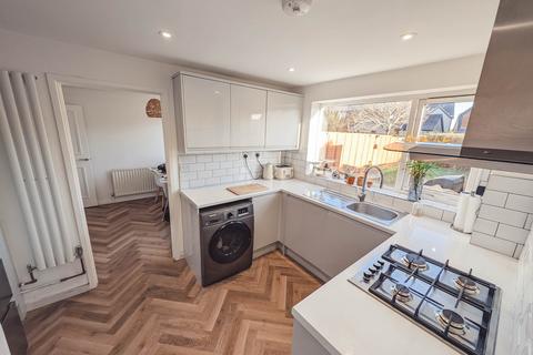 44 Castle Road, Lavendon, Olney, MK46 4JE