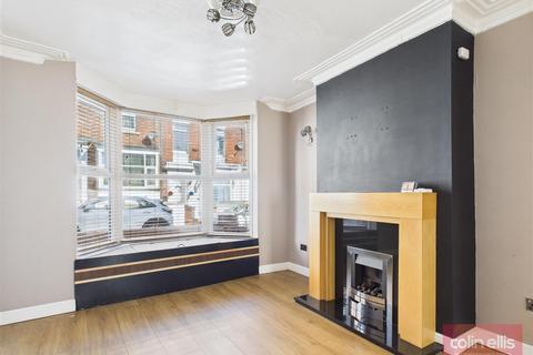 4 bedroom terraced house for sale, Aberdeen Street, Scarborough