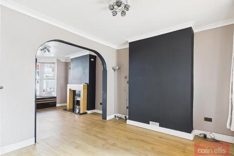 4 bedroom terraced house for sale, Aberdeen Street, Scarborough