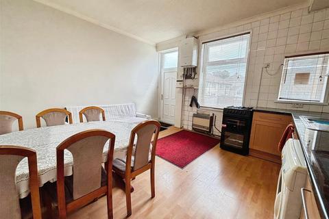 3 bedroom terraced house for sale, Parkside Road, Bradford BD5