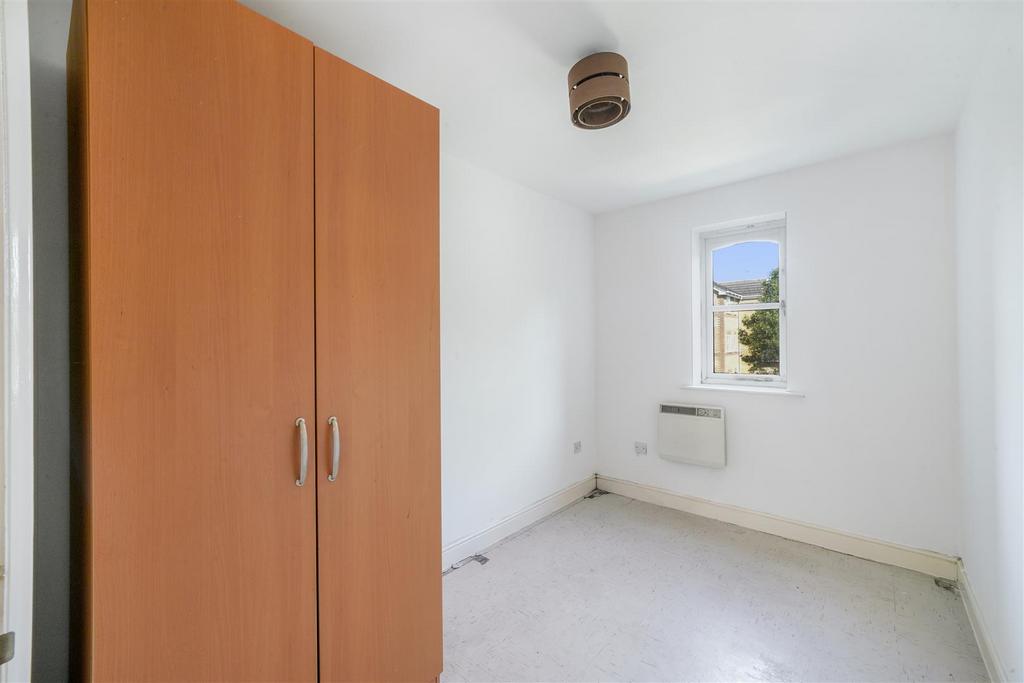 7 Norwood Close - 604vhc B7z8e L8 Nral3 Uu.jpg