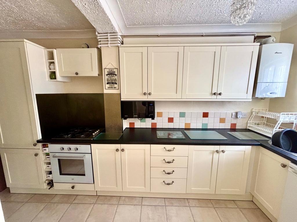Kitchen2