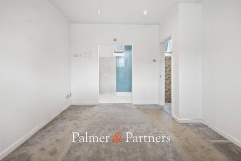3 Barn Fields, Stanway, Colchester, CO3 0WL