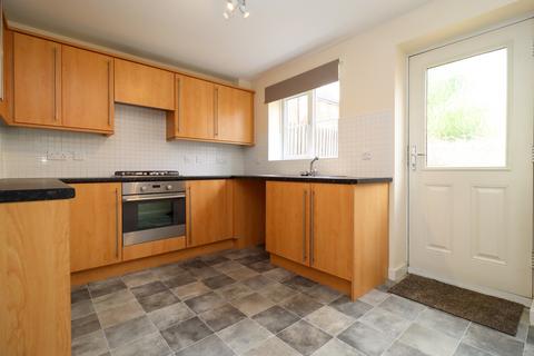 2 bedroom terraced house to rent, Garden Close, Glenfield, LE3